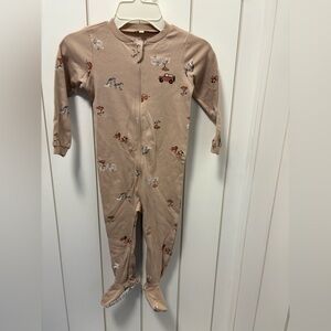 NWOT 100% Cotton Pajamas with Animal Print
